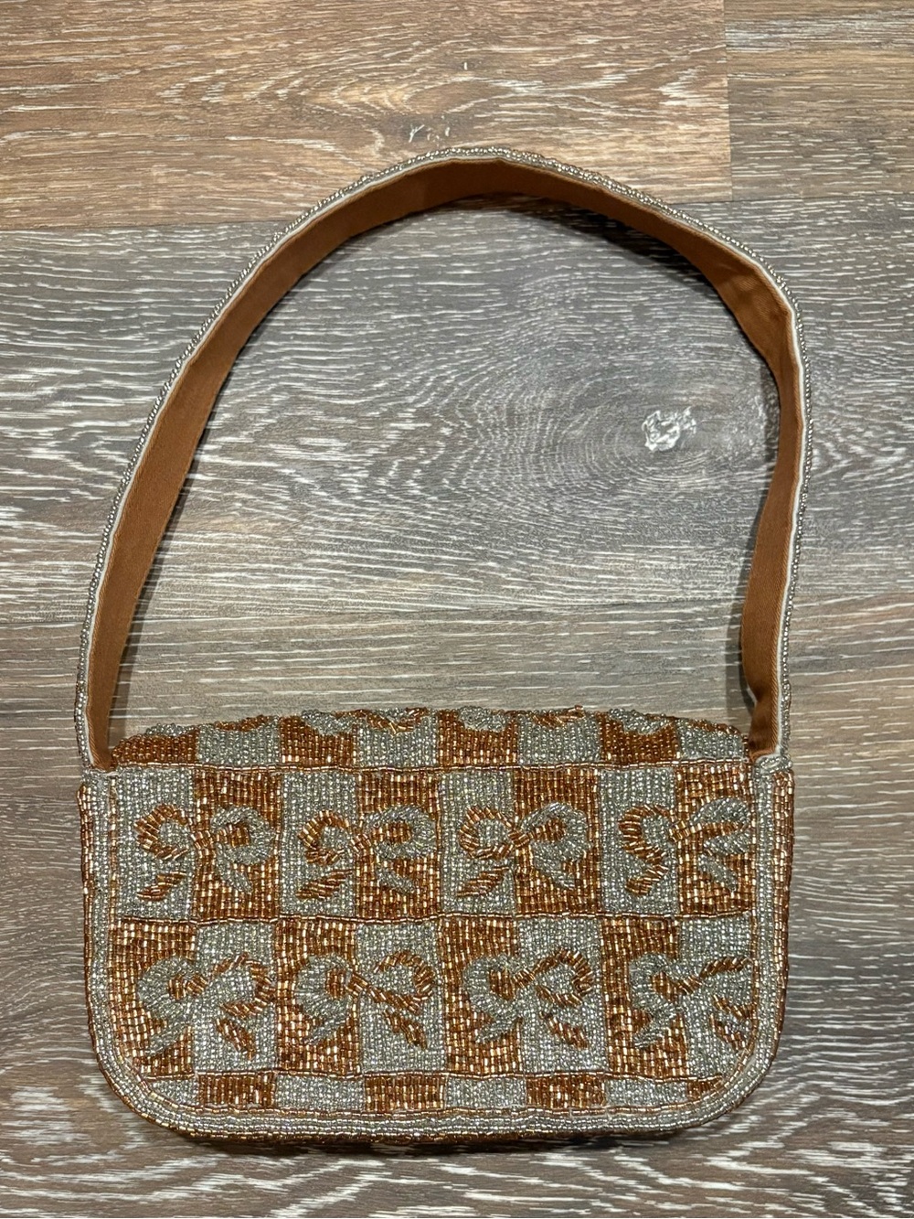 Anthropologie Fiona: Metallic Bow Limited Edition Shoulder Bag - Picture 2 of 9